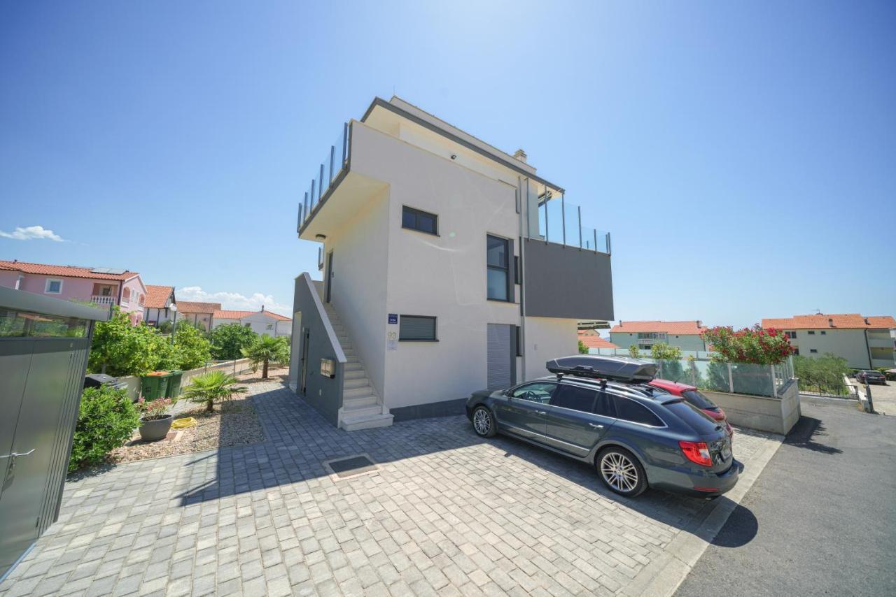 Villa Karen Vodice Grgurev Ante Kukure 93 Dış mekan fotoğraf